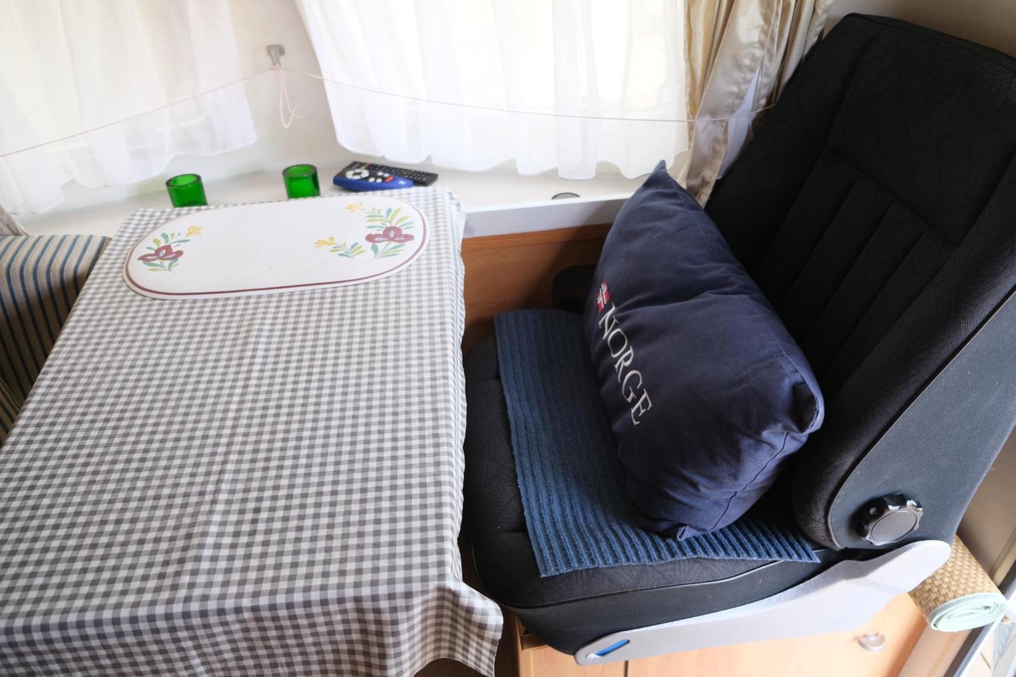 B&B Knardal Spa Neset ภายนอก รูปภาพ